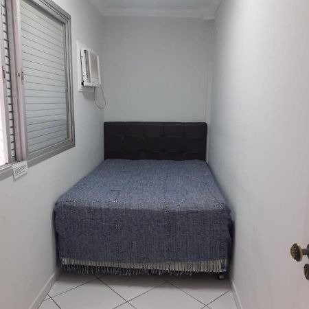 Otimo Apto Em Pitangueiras A Uma Quadra Da Praia C/ 2 Vagas E Ar Condicionado. Guaruja Exterior photo